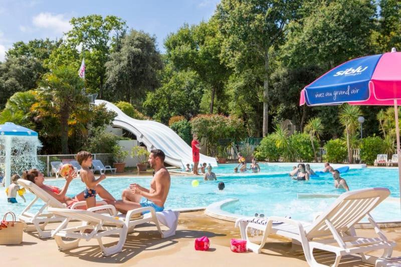 Camping Officiel Siblu Les Pierres Couchees Saint-Brévin-les-Pins Exteriér fotografie